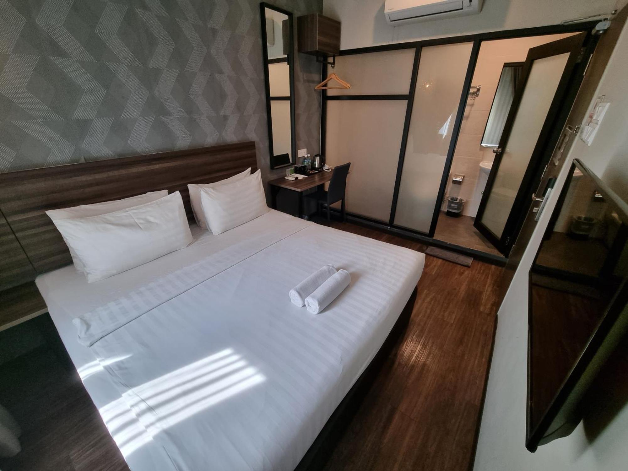 The Square Hotel Skudai Buitenkant foto