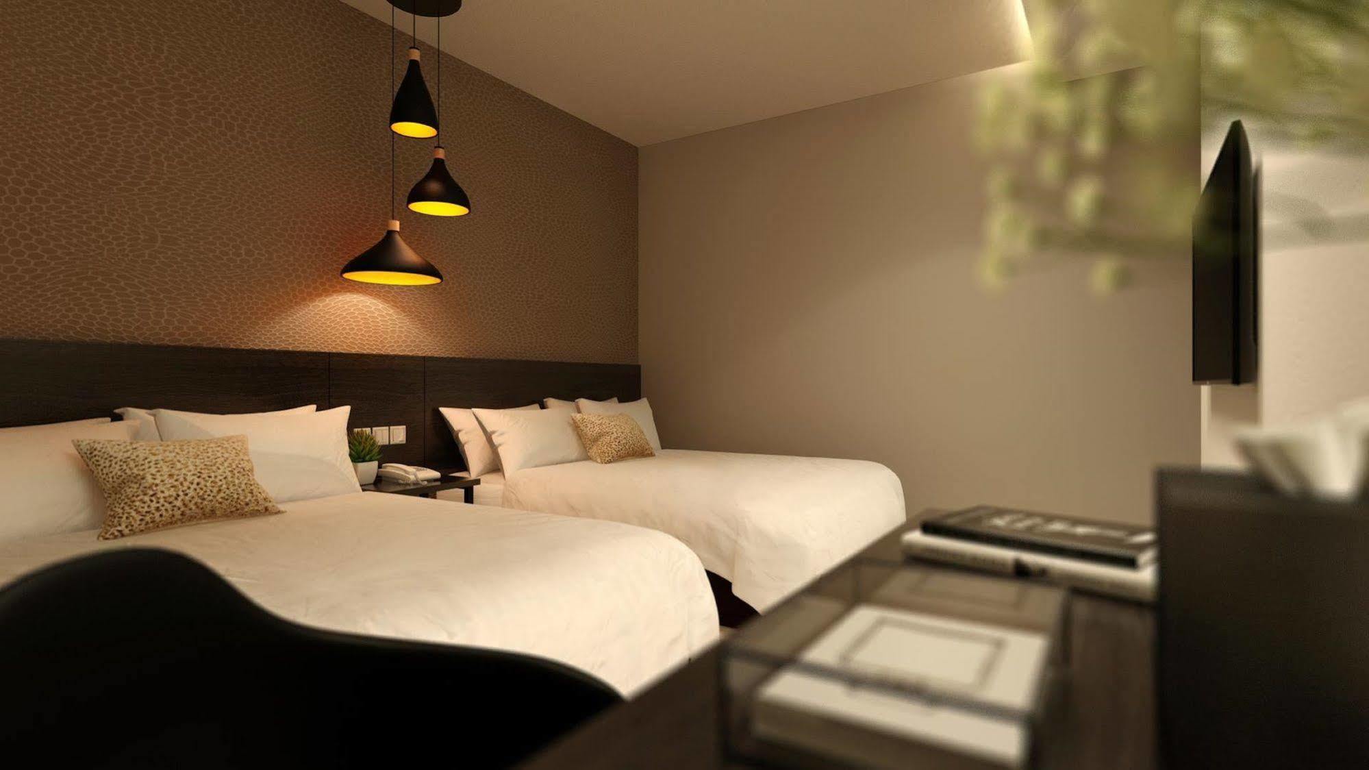 The Square Hotel Skudai Buitenkant foto
